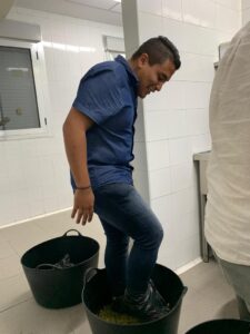 PHOTO-2022-11-30-18-33-08